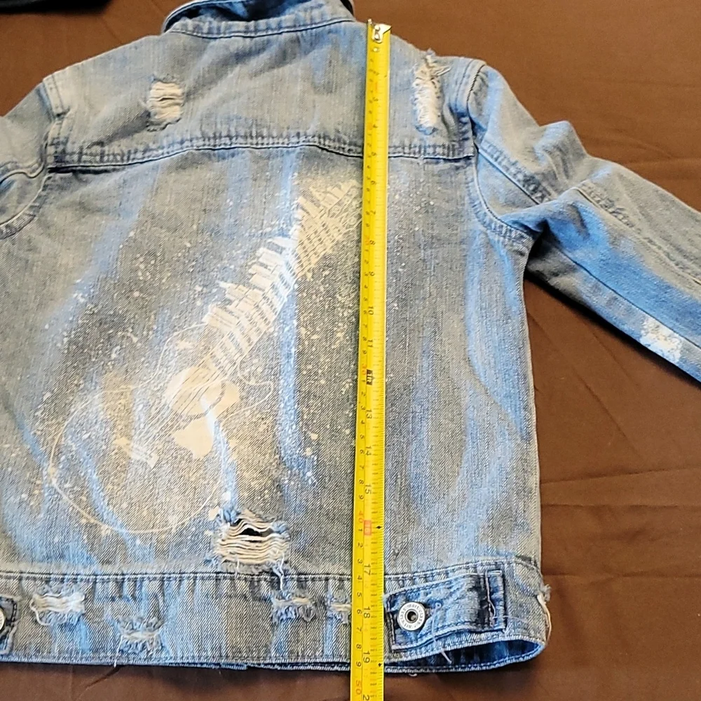 ART CLASS Graphic Studed Denim Jean Jacket M